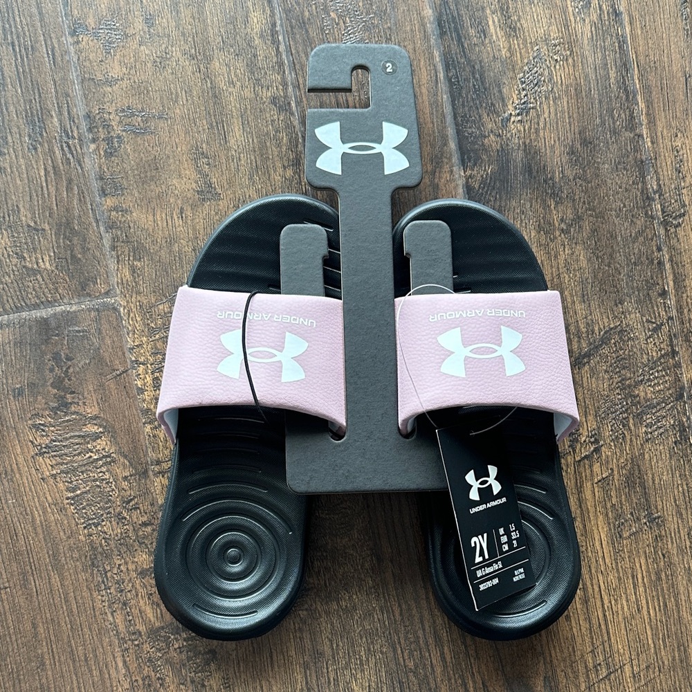 NEW! Under Armour Black and Light Pink Slides